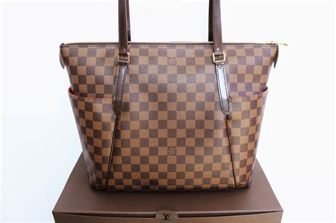 louis vuitton totally mm damier reviews|Louis Vuitton Totally MM Damier Ebene Reveal and Review.